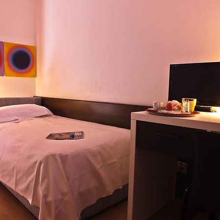 Hotel Garni Centro 키아쏘 외부 사진